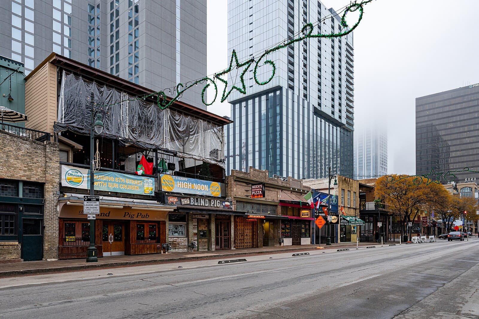 Austin 6th Street Entertainment